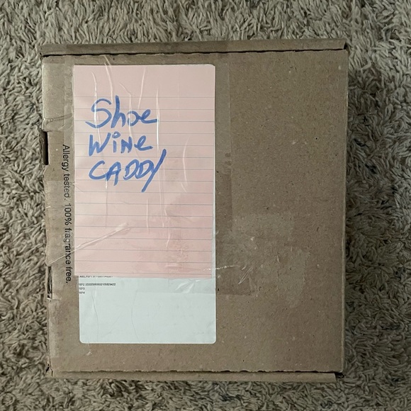 Zebra High Heel Wine Bottle Holder - Picture 6 of 7